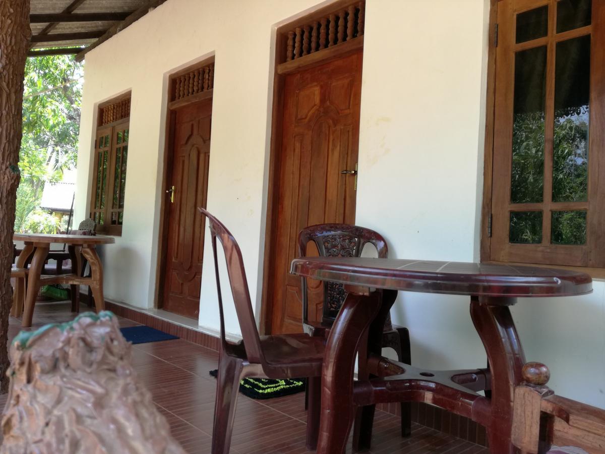 Sigiri Binara Sigiriya